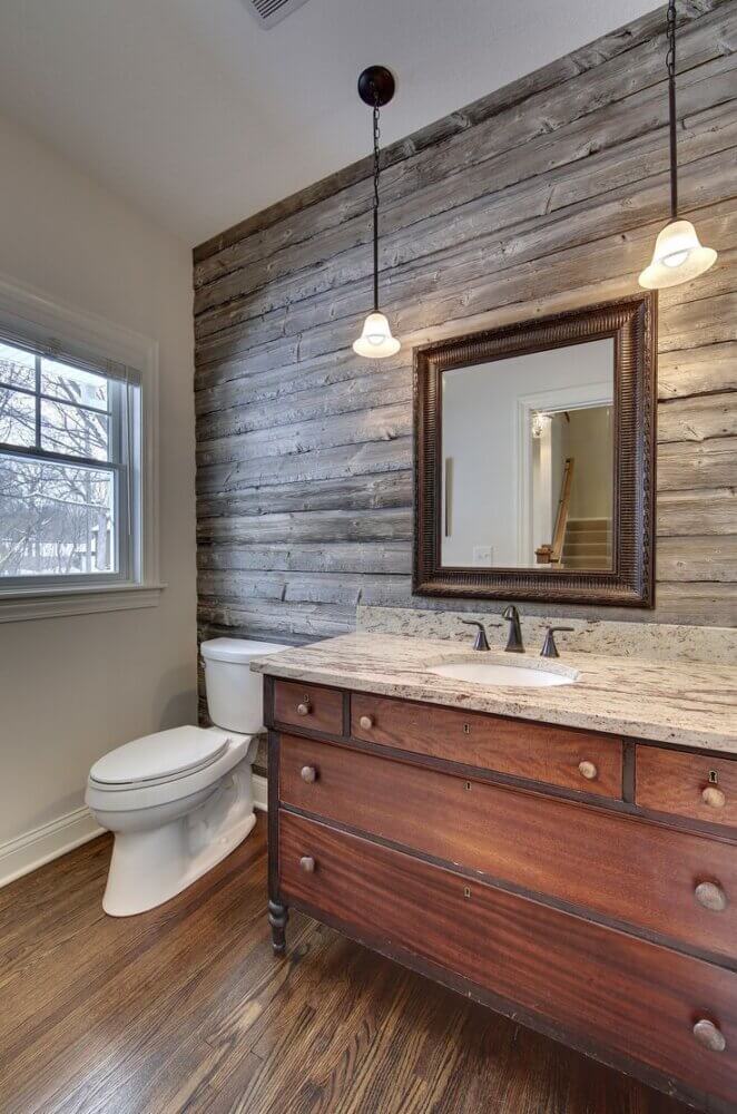 BATHROOM ACCENT WALL