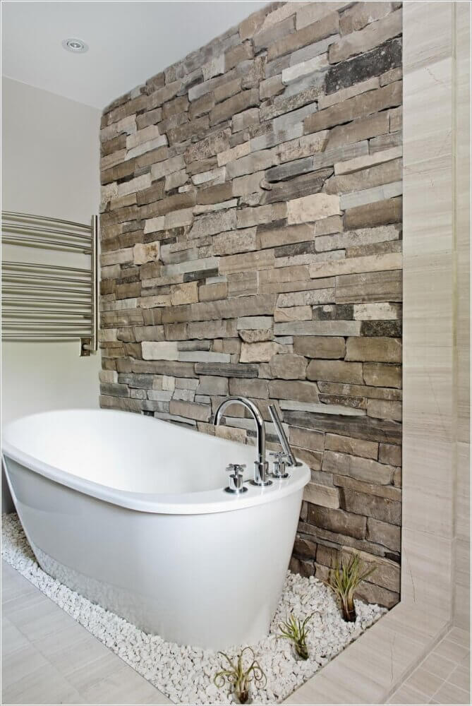 BATHROOM ACCENT WALL